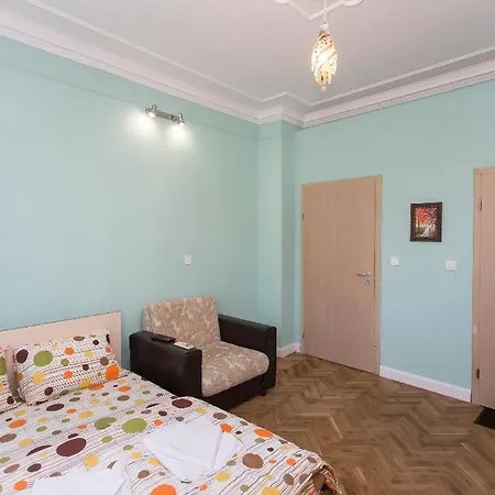 Aparthotel Top Center Brand New *